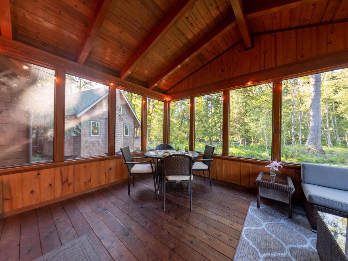 On The River Wooded Bliss Cabin Near Loloma McKenzie Bridge Εξωτερικό φωτογραφία
